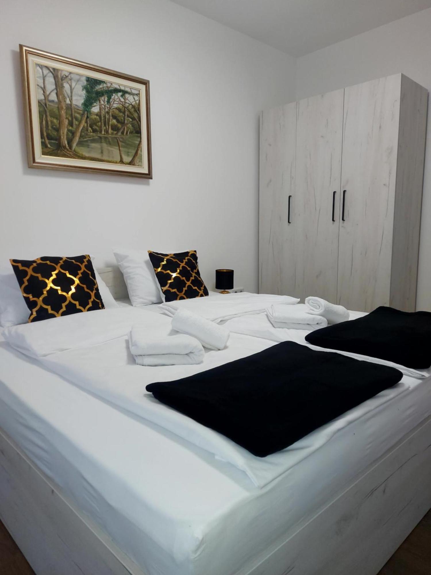Apartmán Pinocchio Bihać Exteriér fotografie